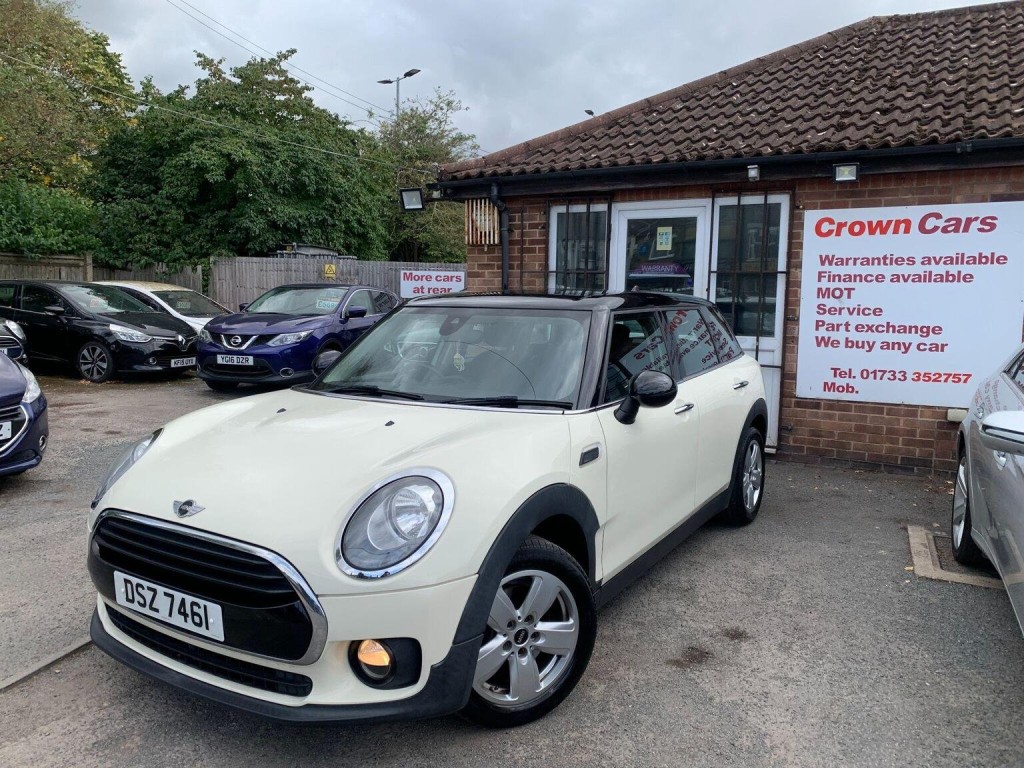 View MINI CLUBMAN 2.0 Cooper D Euro 6 (s/s) 6dr
