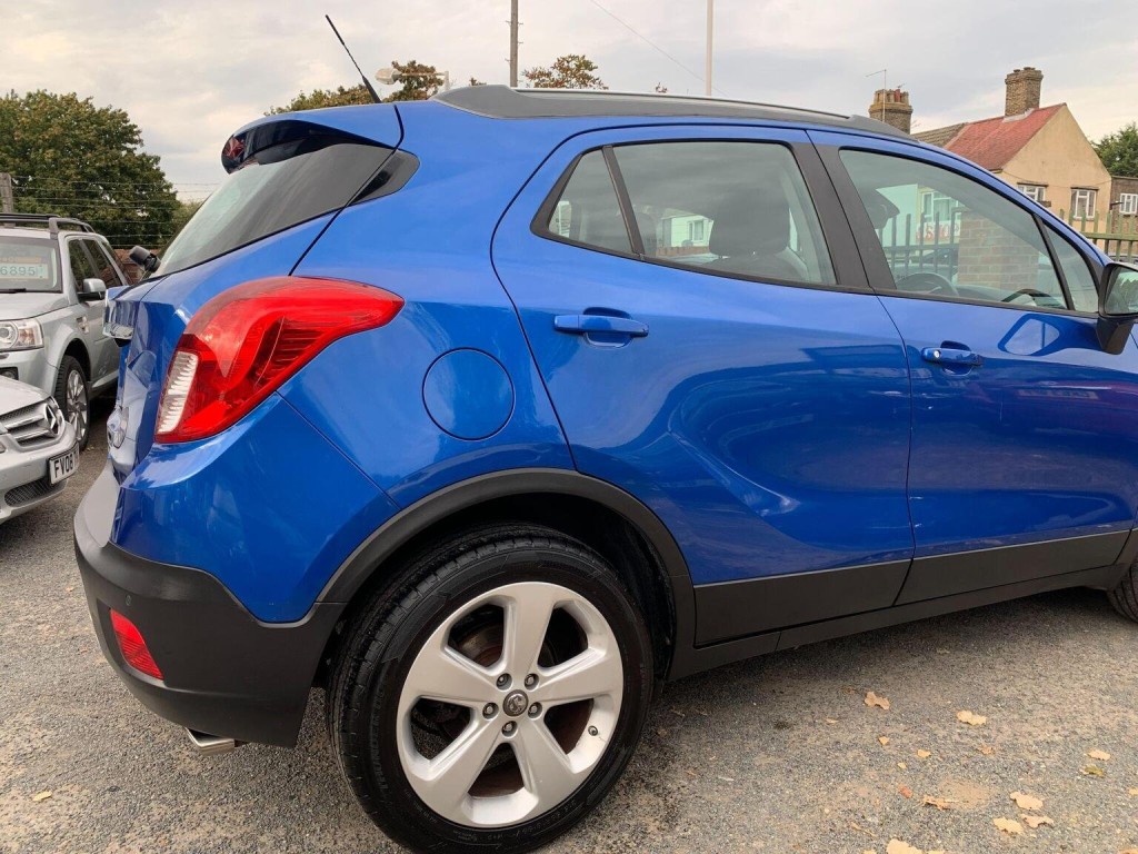 VAUXHALL MOKKA