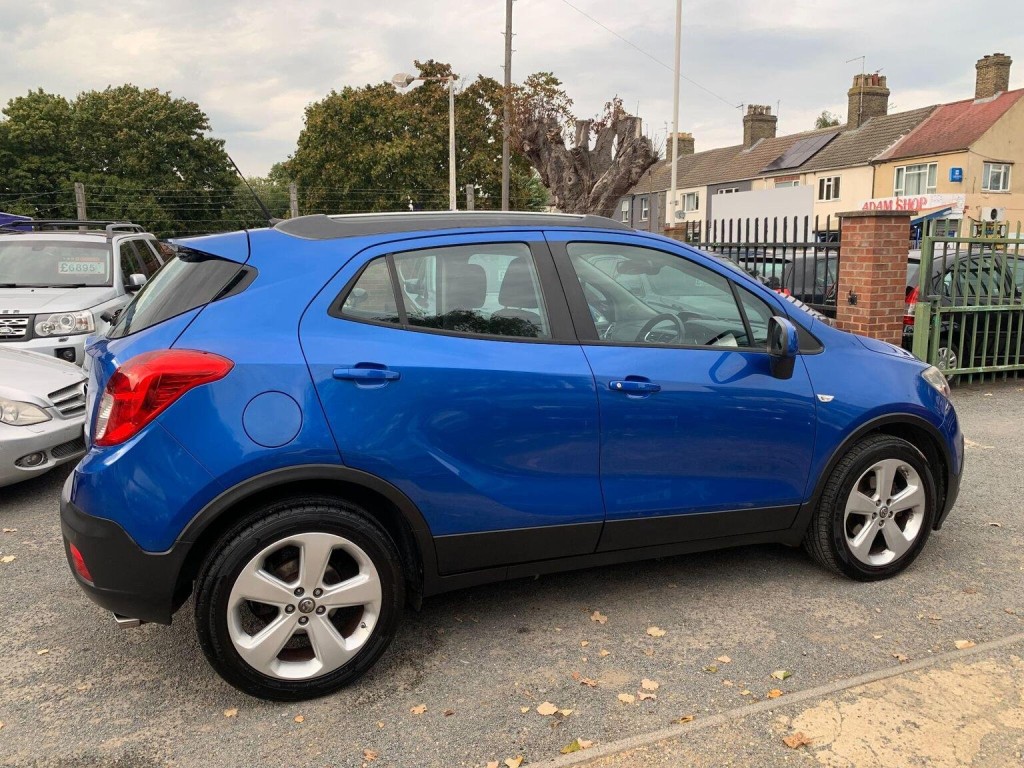VAUXHALL MOKKA