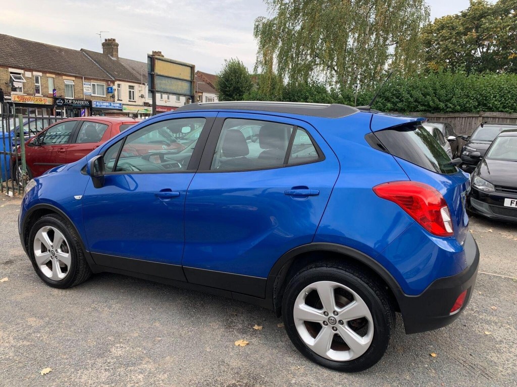 VAUXHALL MOKKA