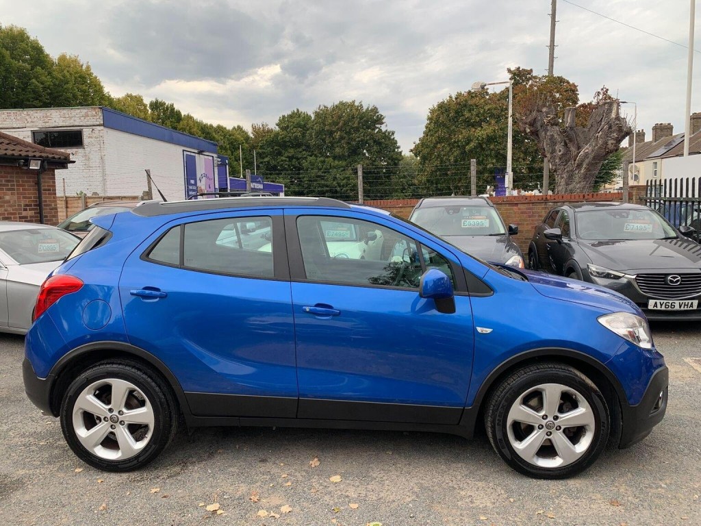 VAUXHALL MOKKA