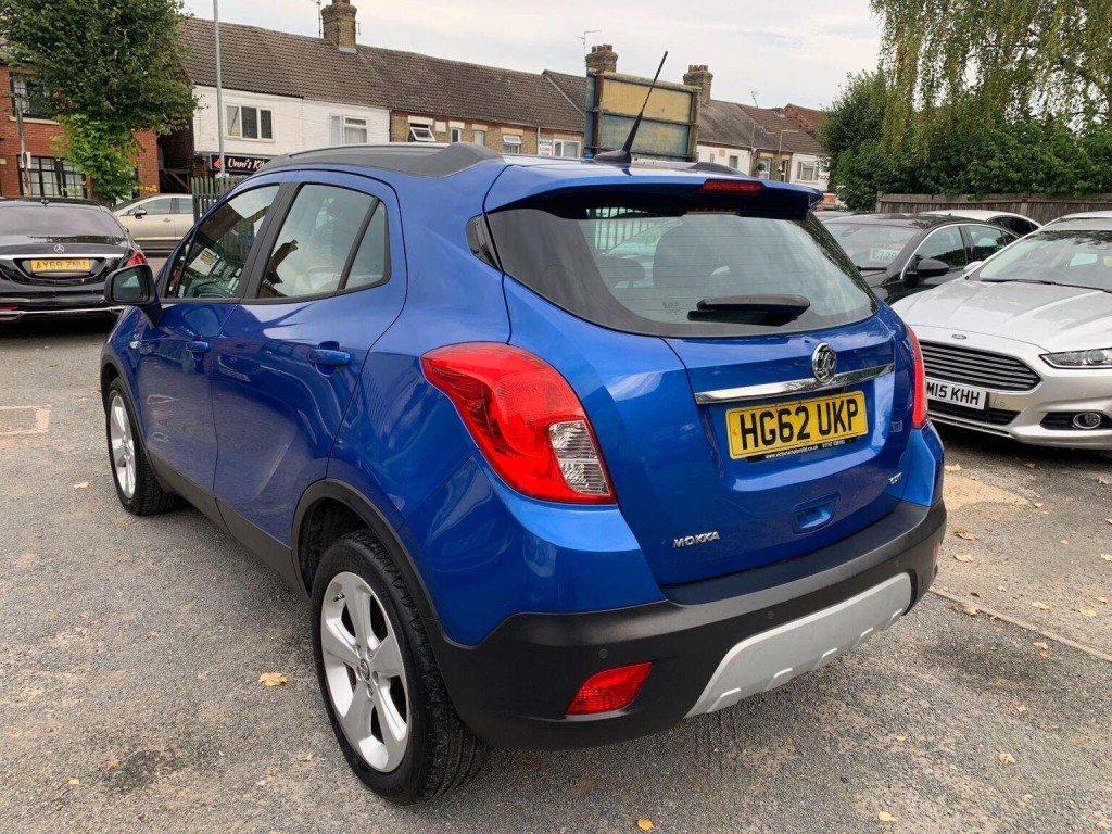 VAUXHALL MOKKA