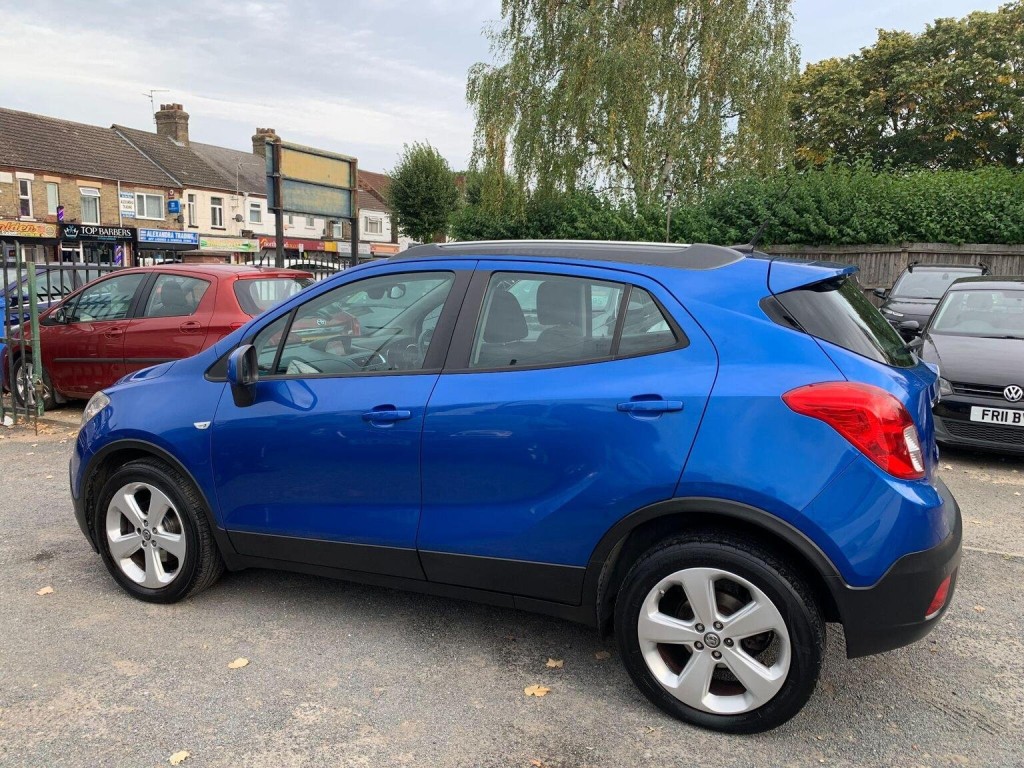 VAUXHALL MOKKA
