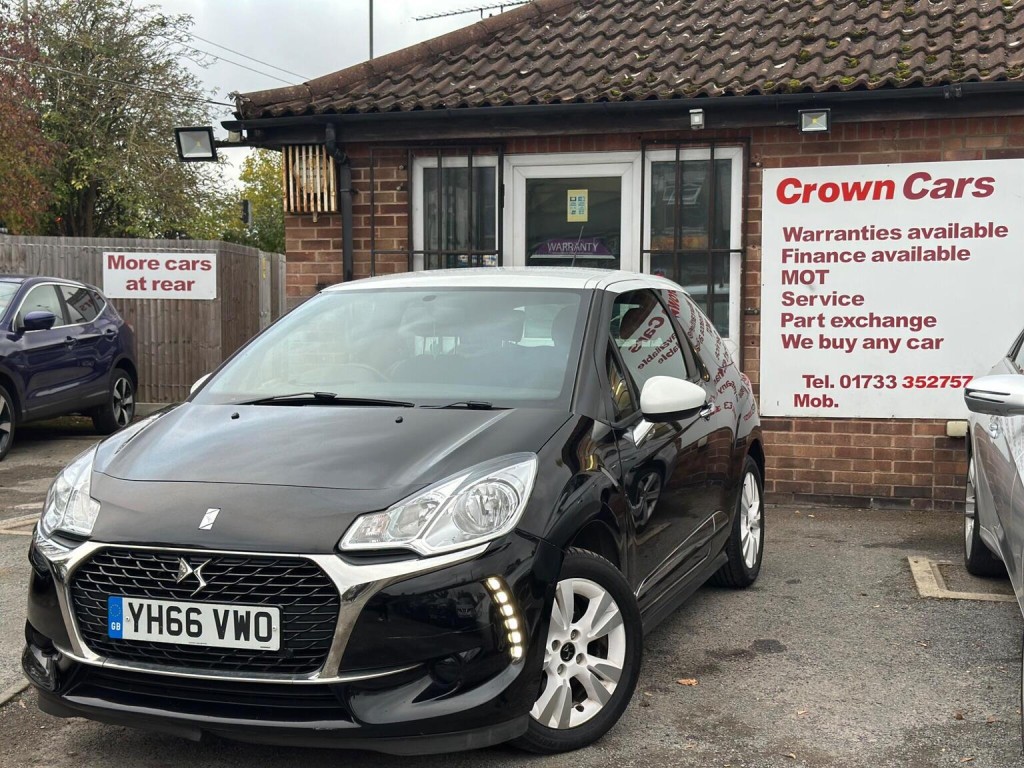 View DS AUTOMOBILES DS 3 1.2 PureTech Chic Euro 6 (s/s) 3dr