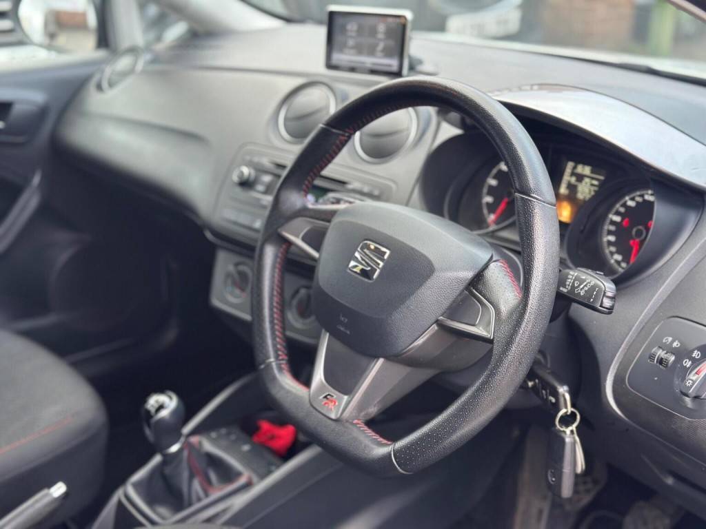 SEAT IBIZA