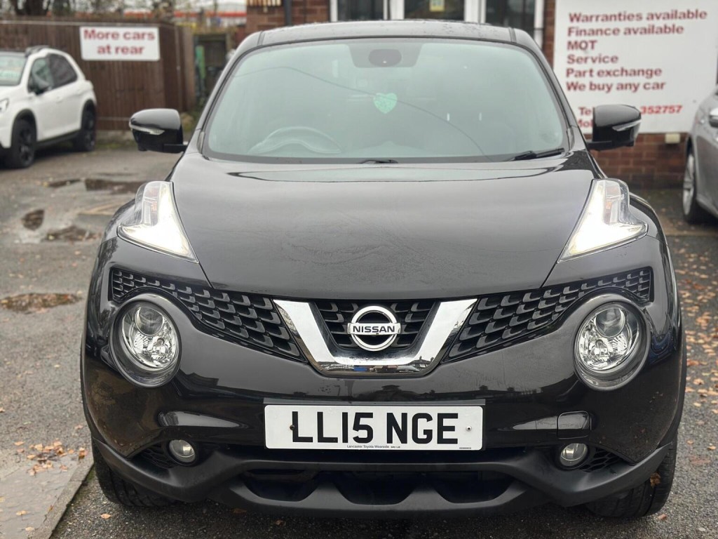View NISSAN JUKE 1.6 Tekna XTRON Euro 5 5dr