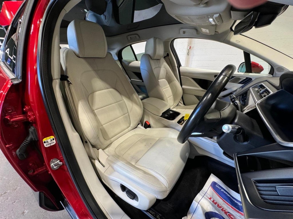 JAGUAR I-Pace