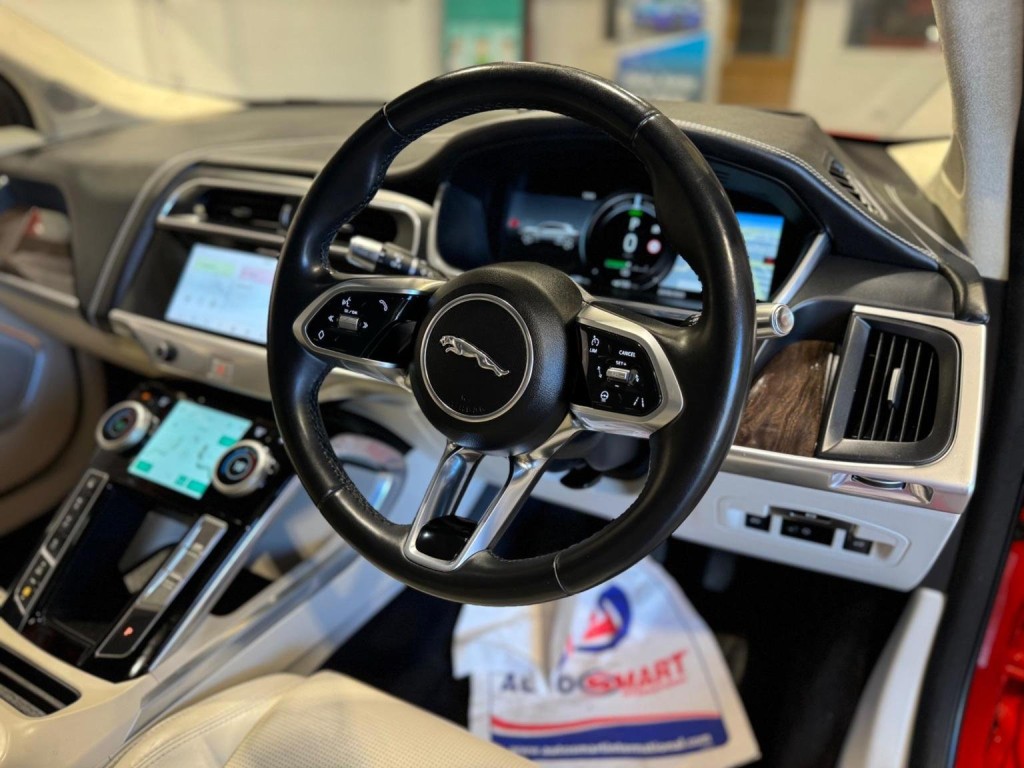 JAGUAR I-Pace
