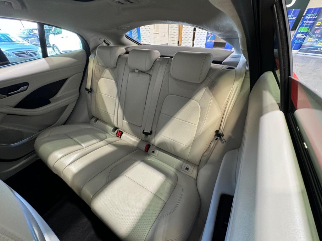 JAGUAR I-Pace