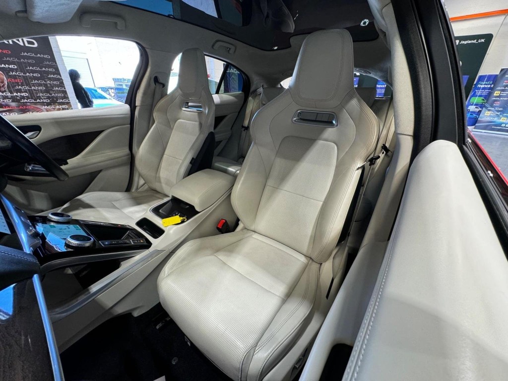 JAGUAR I-Pace
