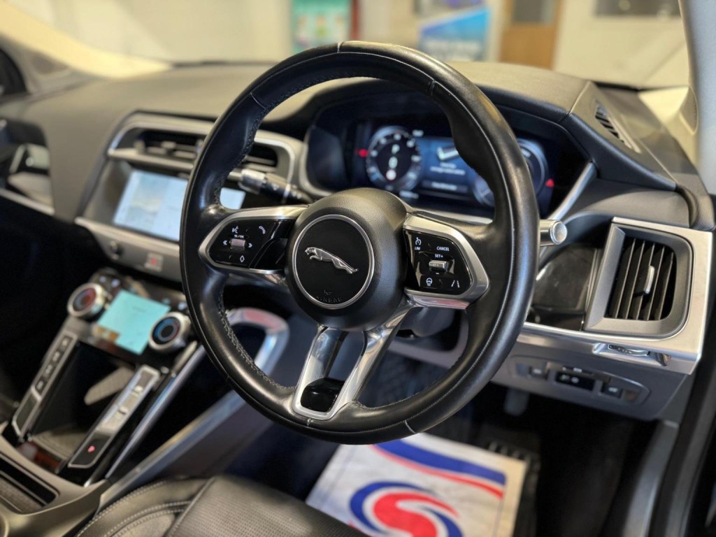 JAGUAR I-Pace