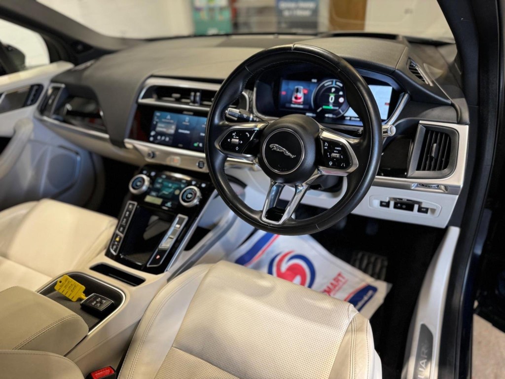 JAGUAR I-Pace