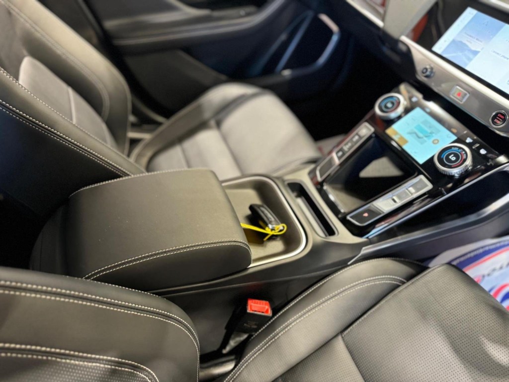 JAGUAR I-Pace