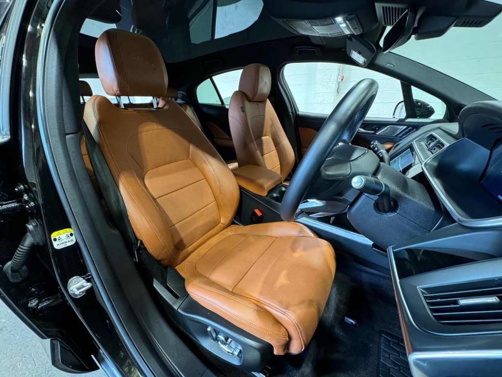 JAGUAR I-Pace