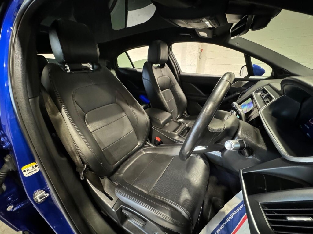 JAGUAR I-Pace