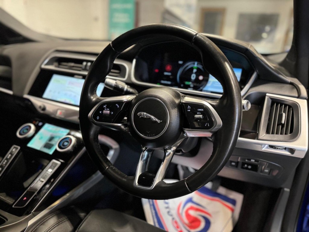 JAGUAR I-Pace