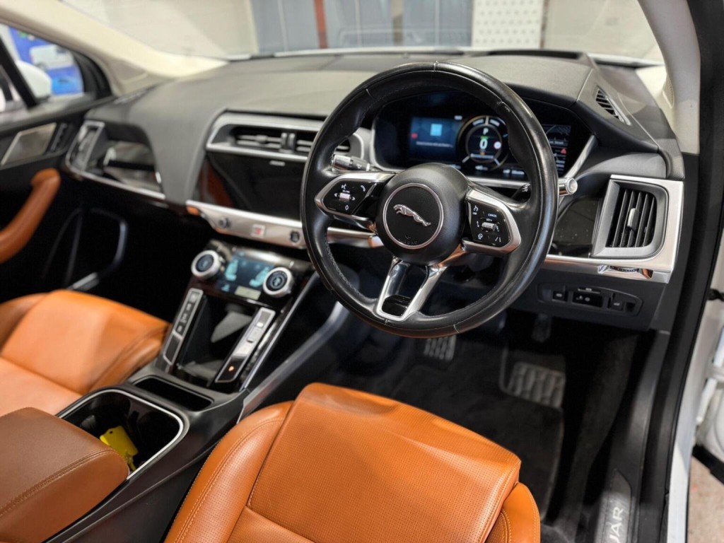 JAGUAR I-Pace