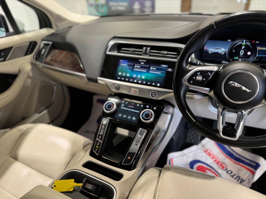 JAGUAR I-Pace