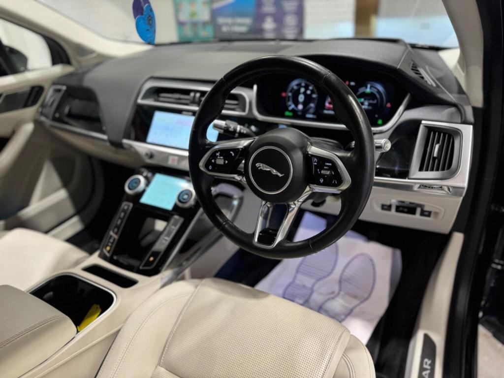 JAGUAR I-Pace