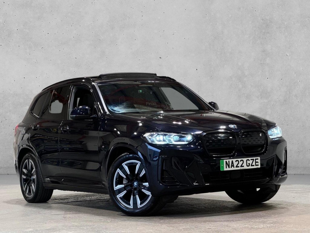 BMW IX3