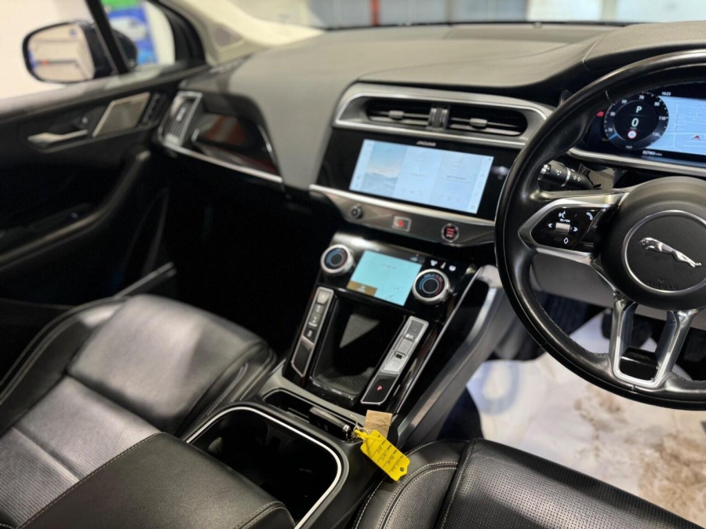 JAGUAR I-Pace