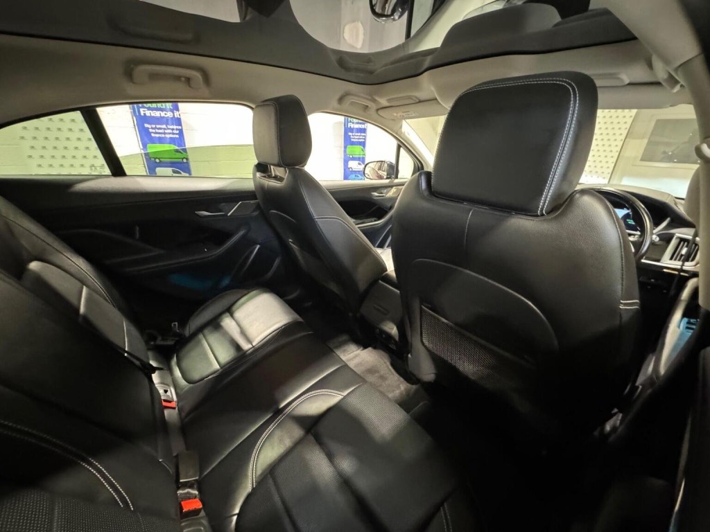JAGUAR I-Pace