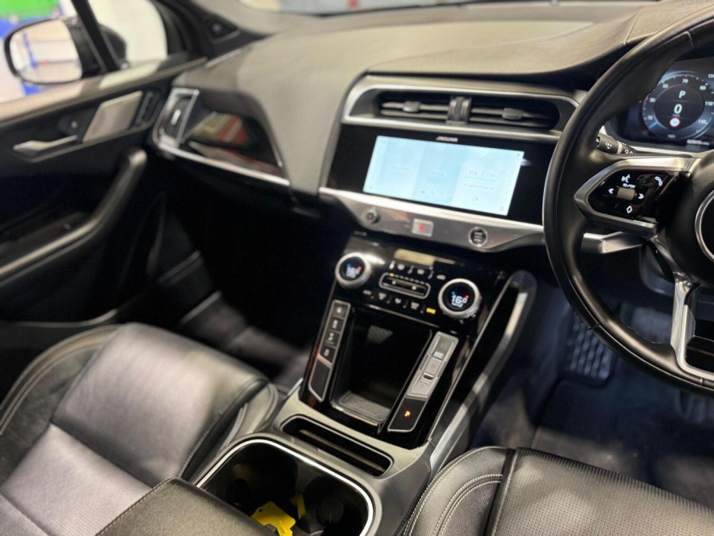 JAGUAR I-Pace