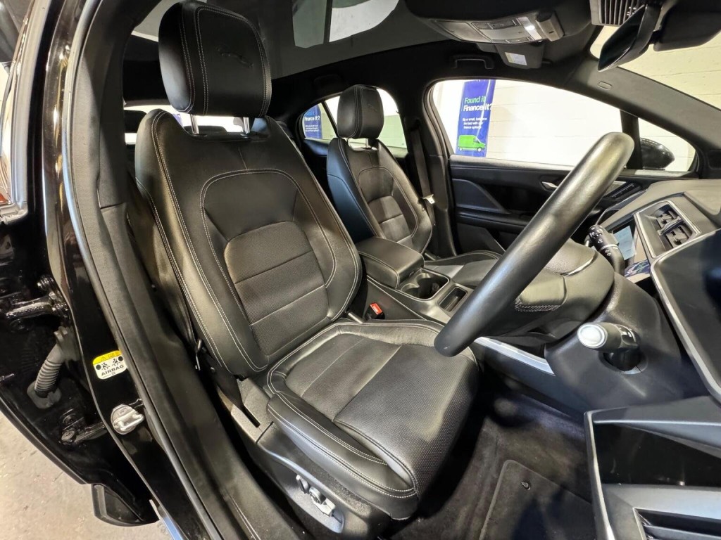 JAGUAR I-Pace