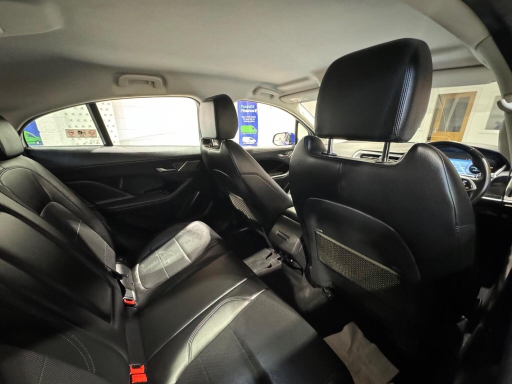 JAGUAR I-Pace