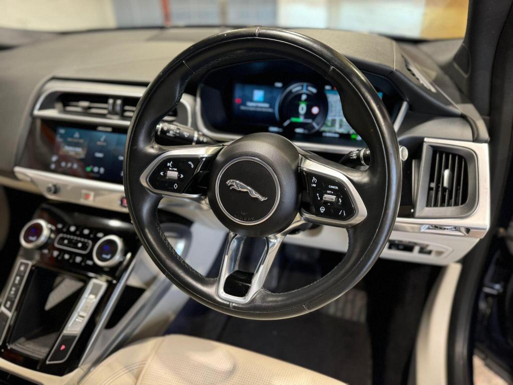 JAGUAR I-Pace
