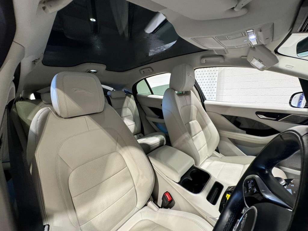 JAGUAR I-Pace