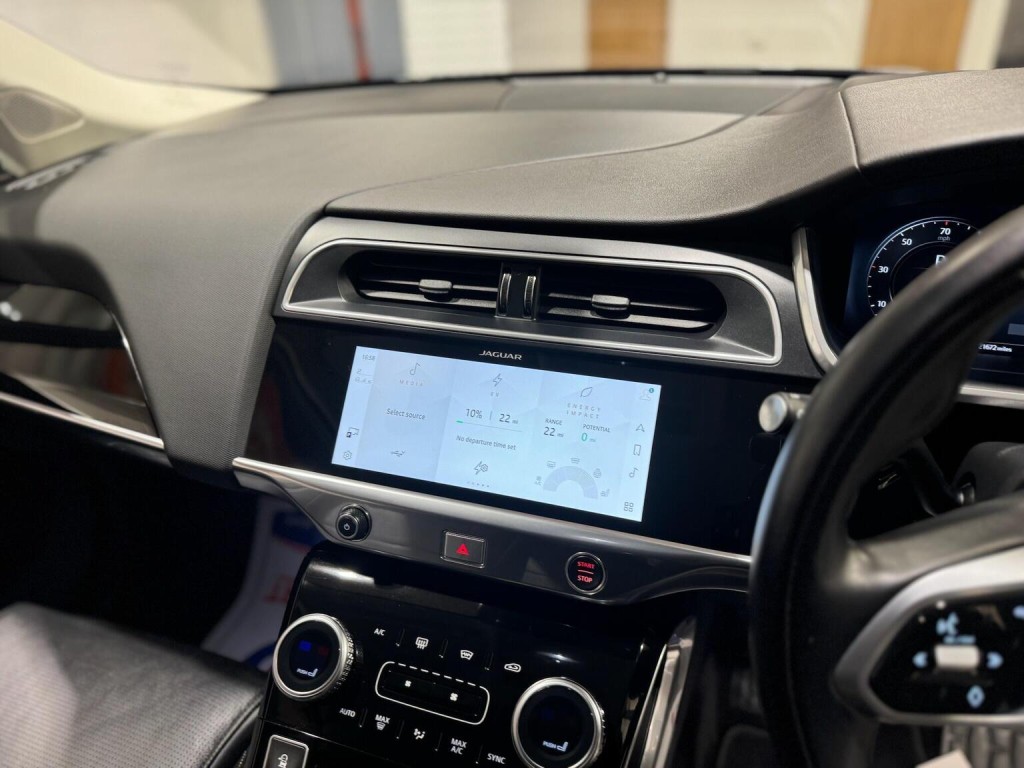 JAGUAR I-Pace