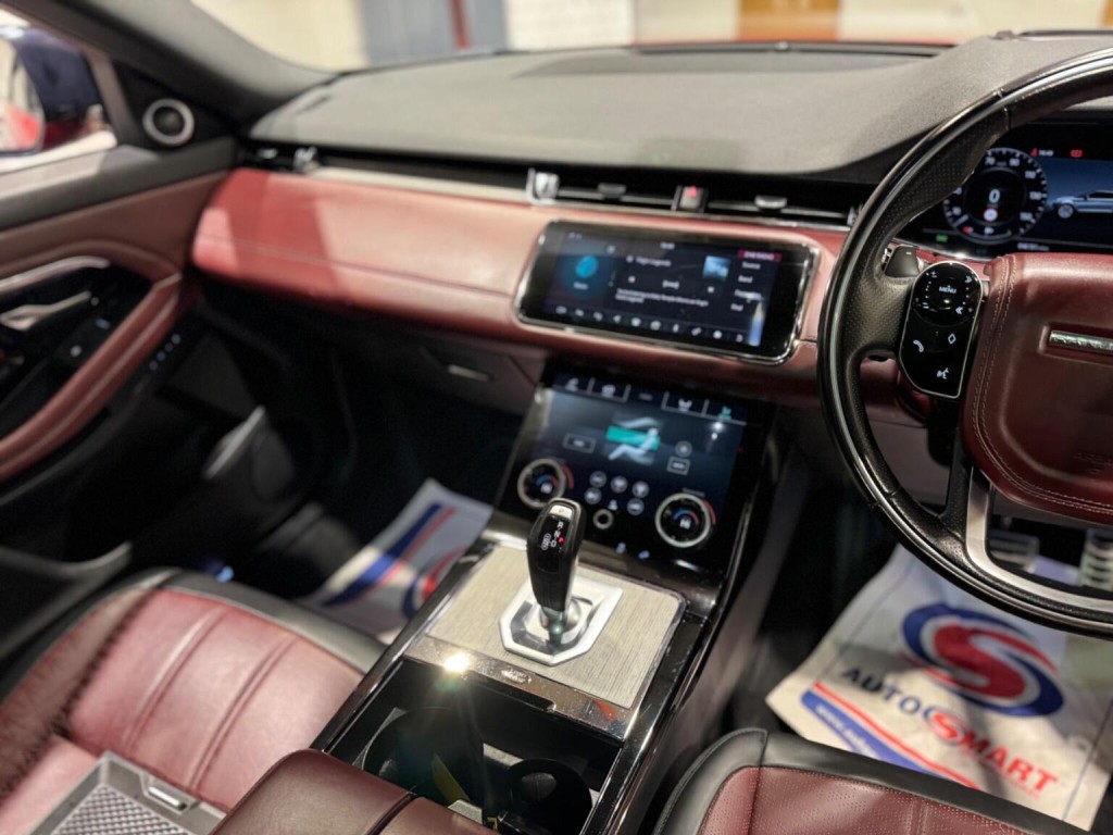 LAND ROVER RANGE ROVER EVOQUE