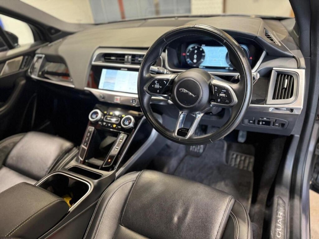 JAGUAR I-Pace