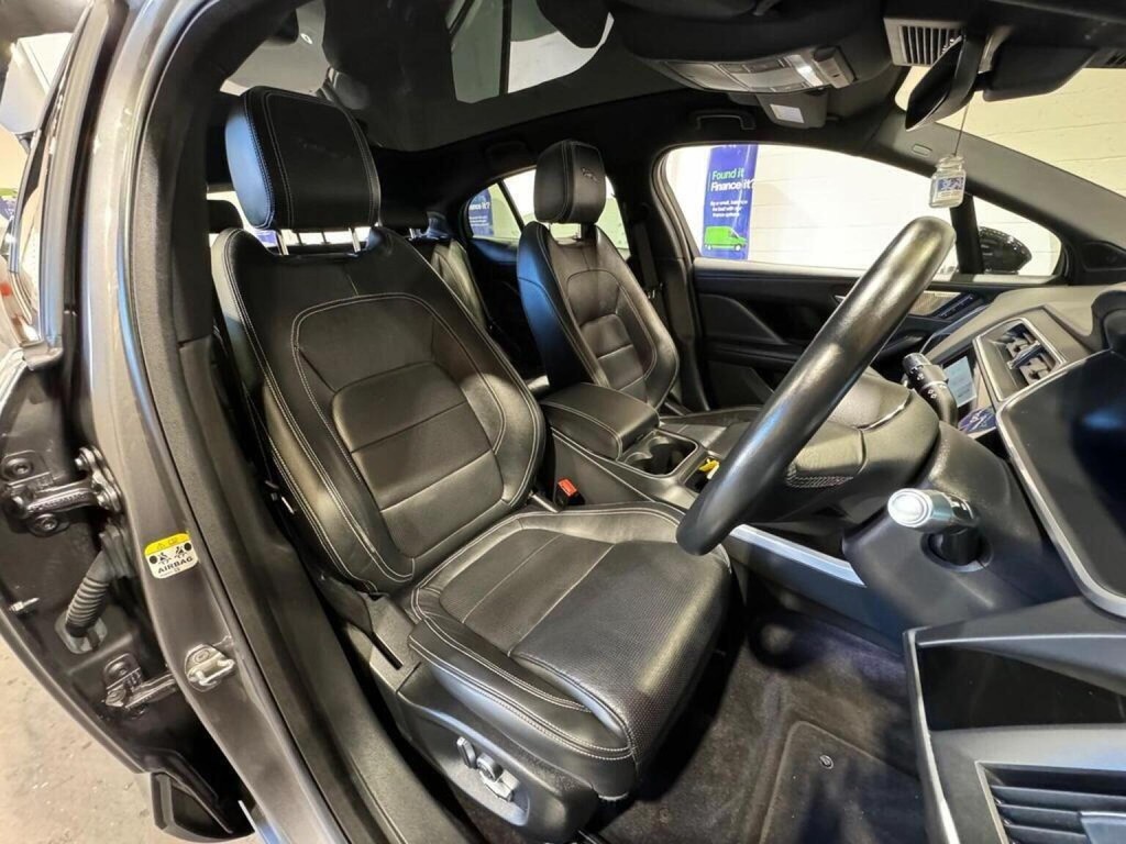 JAGUAR I-Pace