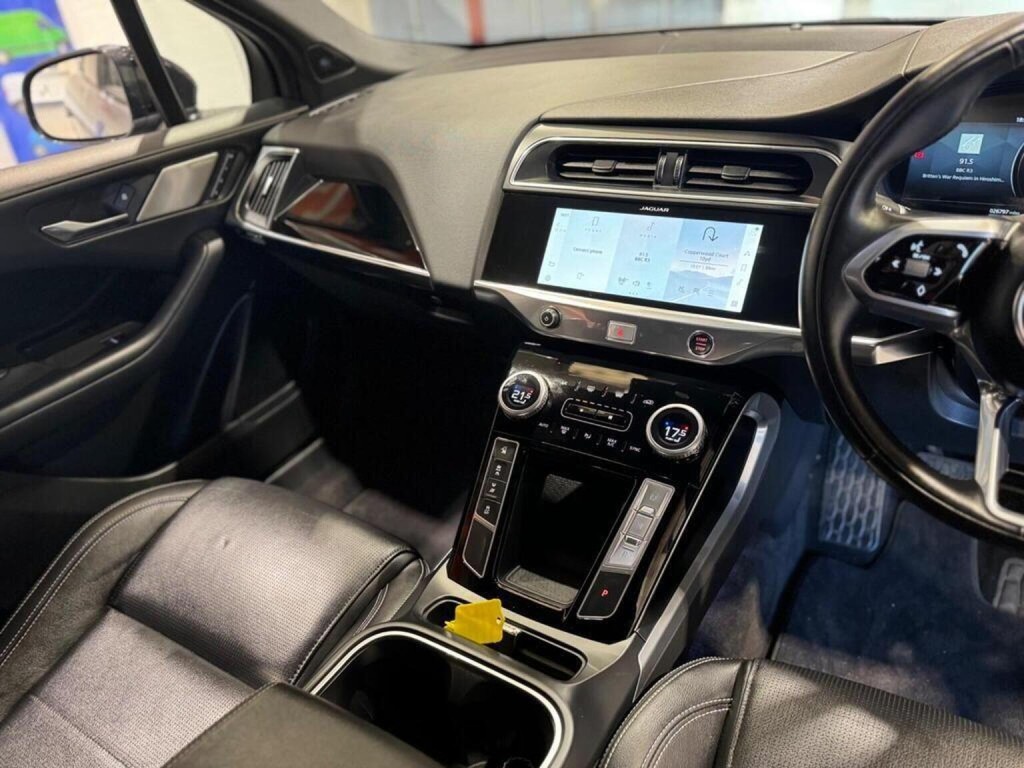 JAGUAR I-Pace