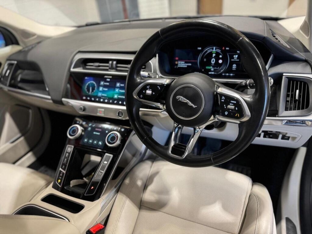 JAGUAR I-Pace