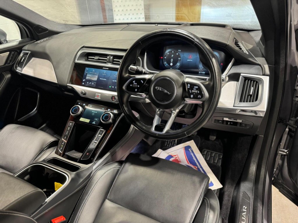 JAGUAR I-Pace