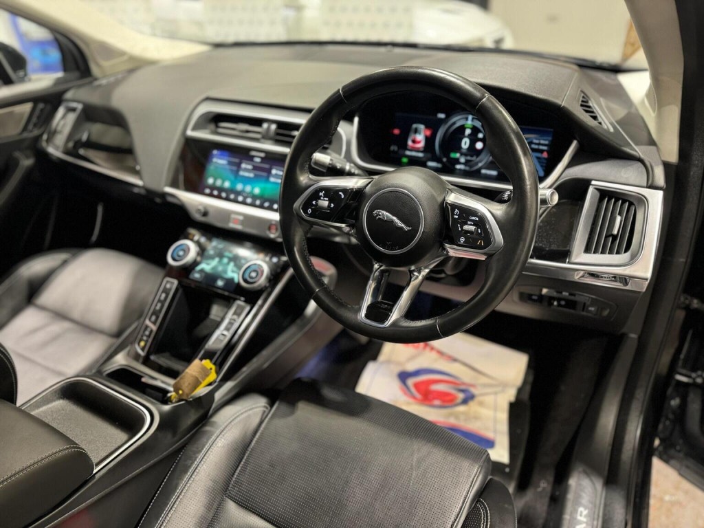 JAGUAR I-Pace