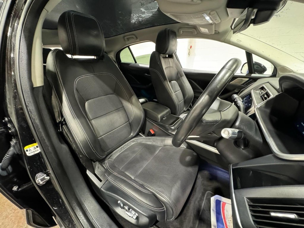 JAGUAR I-Pace