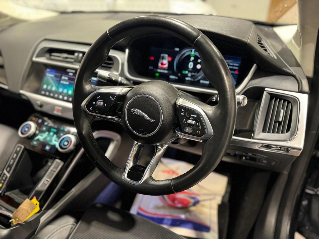 JAGUAR I-Pace
