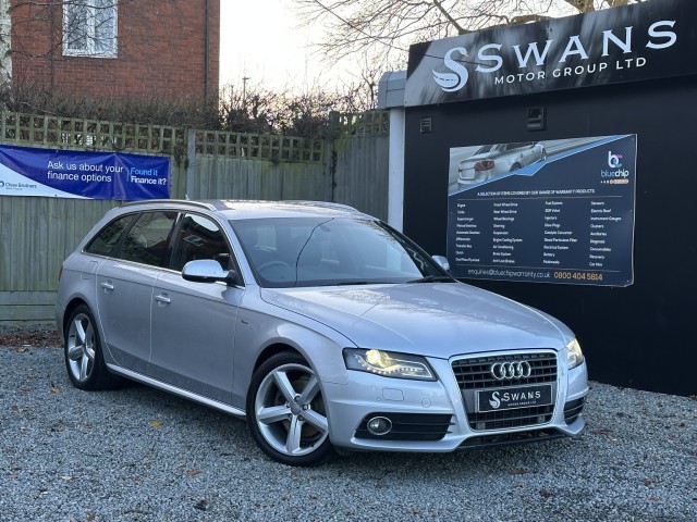 AUDI A4 AVANT