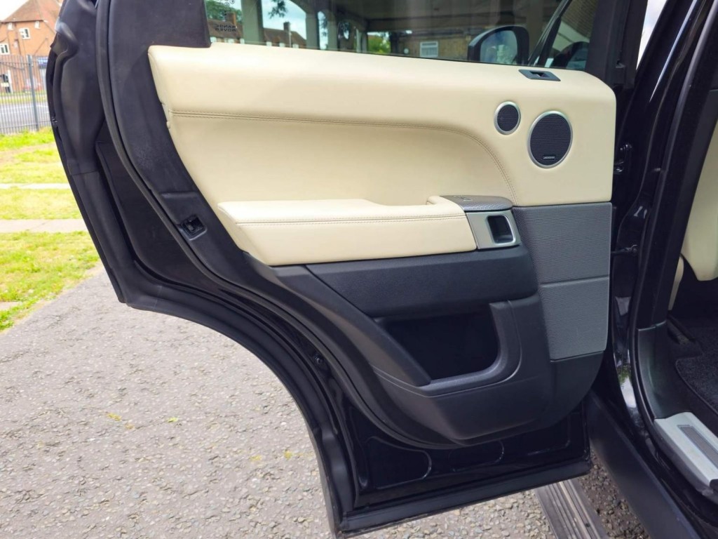 LAND ROVER RANGE ROVER SPORT