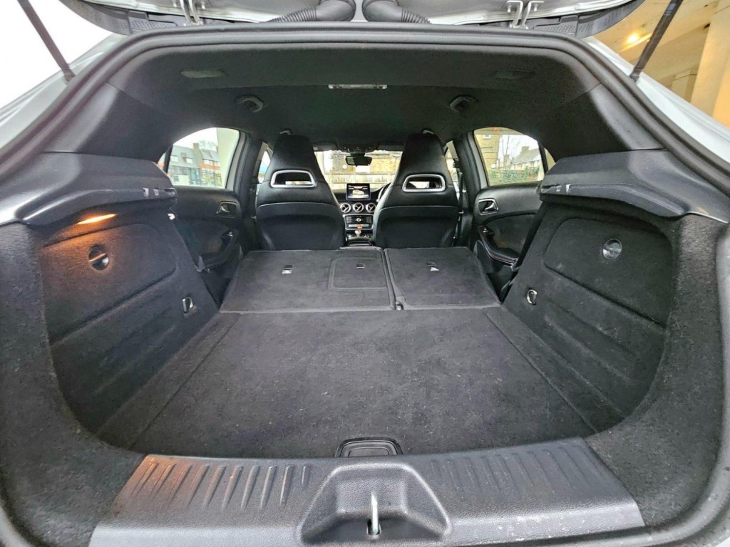 MERCEDES-BENZ A CLASS