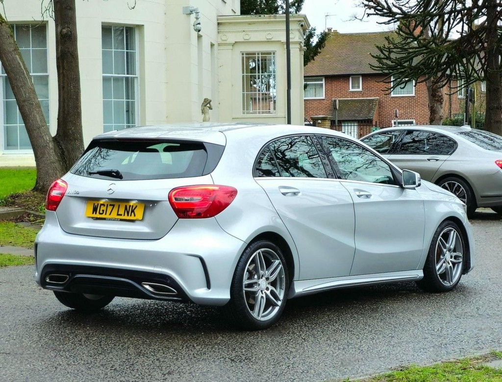 MERCEDES-BENZ A CLASS
