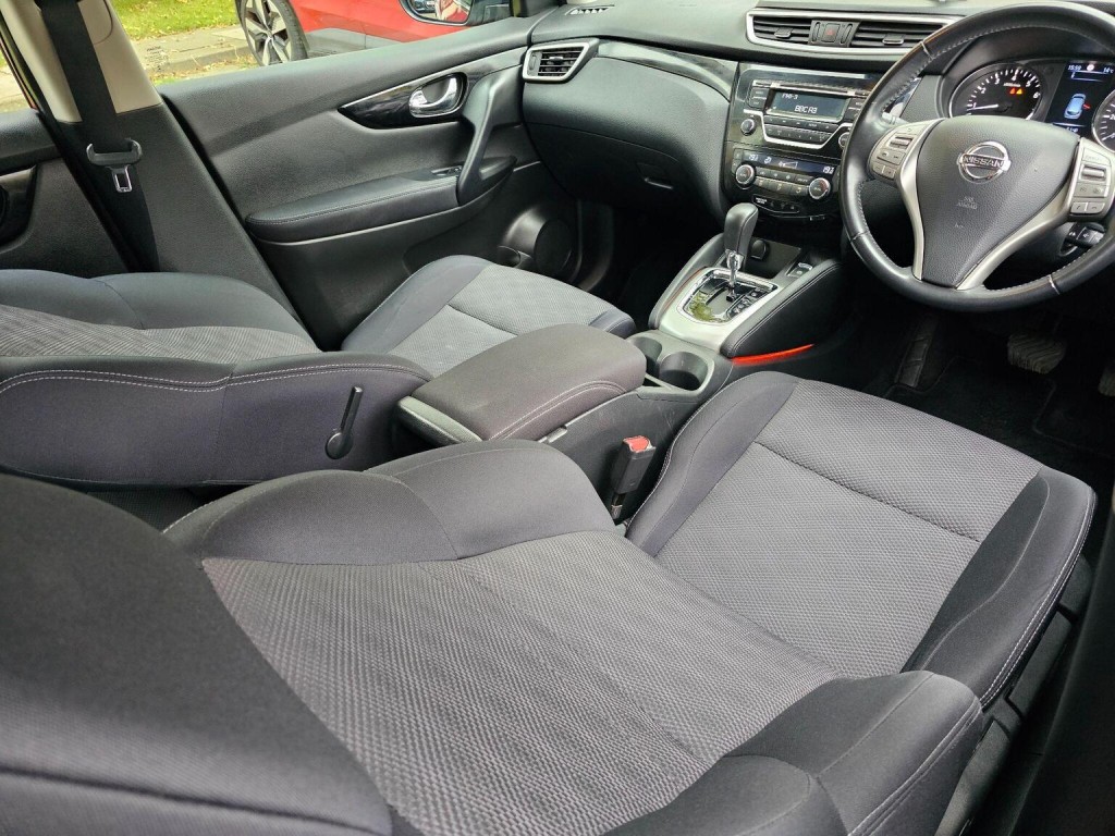 NISSAN QASHQAI