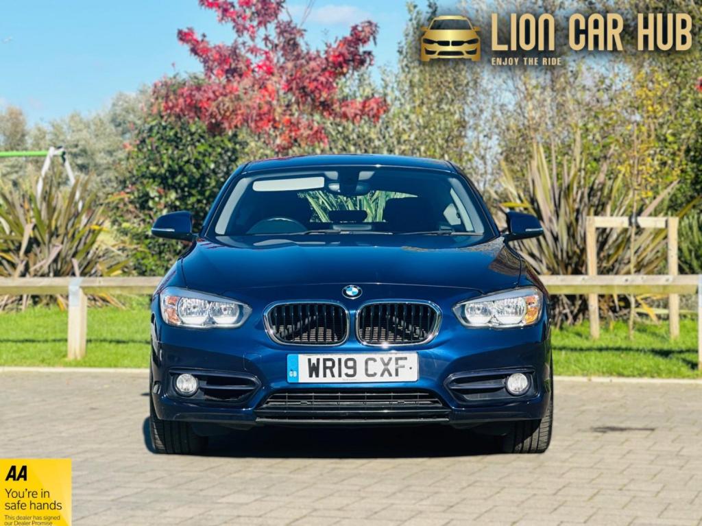 BMW 1 SERIES