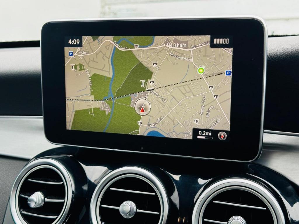 MERCEDES-BENZ C CLASS