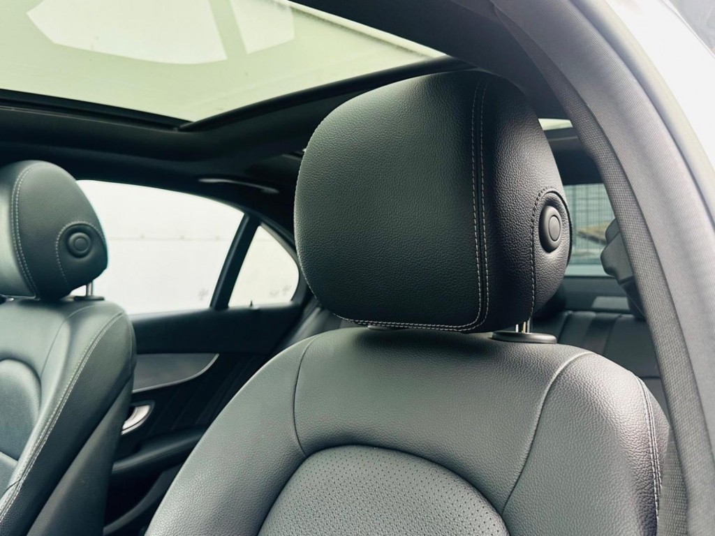 MERCEDES-BENZ C CLASS