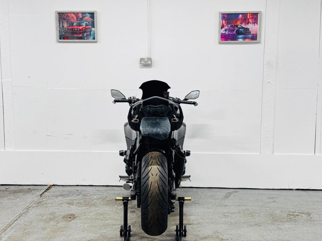 KAWASAKI NINJA 1000SX